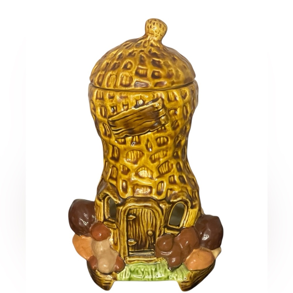 - Vtg Scent  Burner Wax Oil Peanut Shaped NUT House